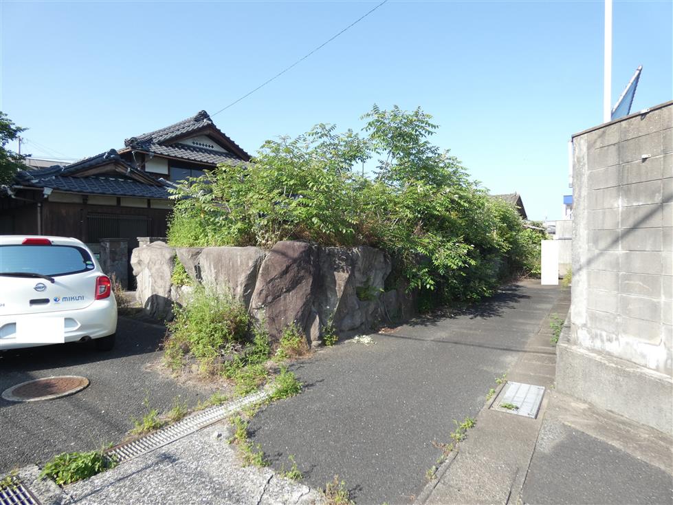 葛原本町六丁目土地 その他