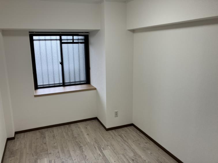 - その他
