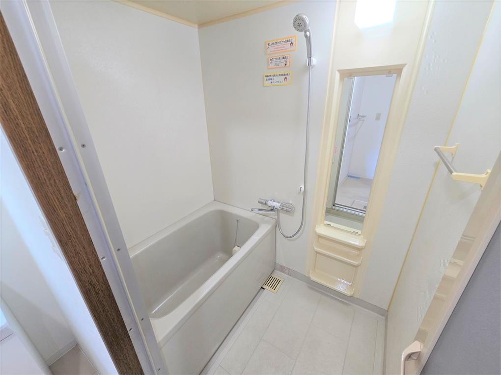 ホワイトキャッスル若松駅前 その他