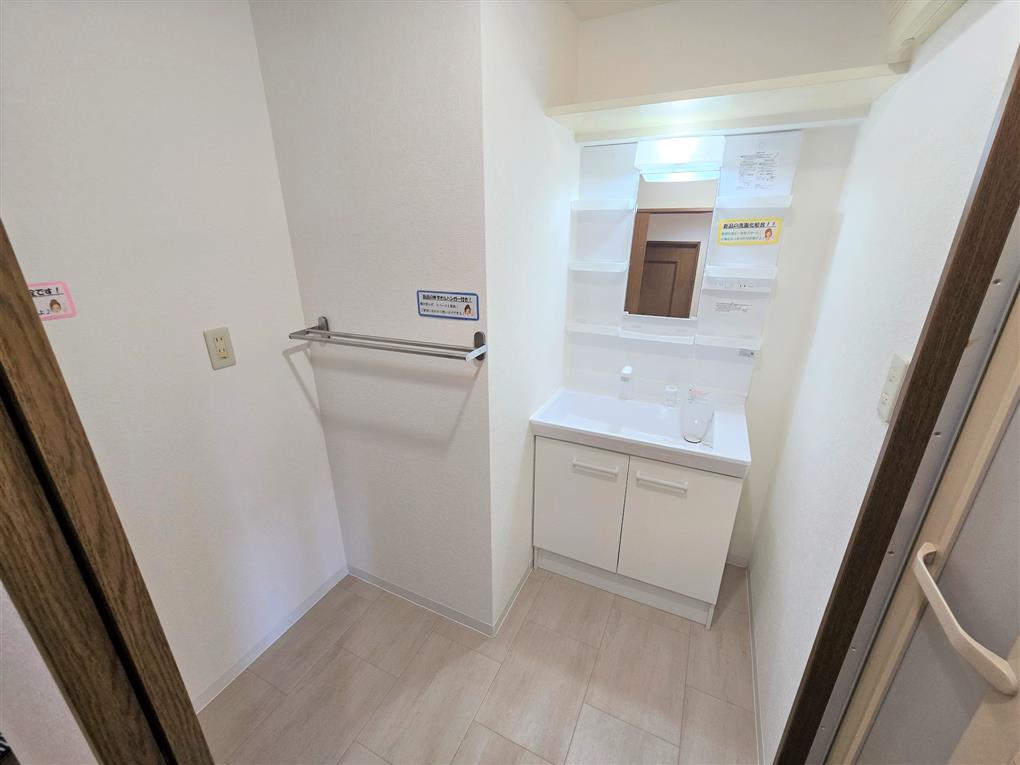 ホワイトキャッスル若松駅前 その他