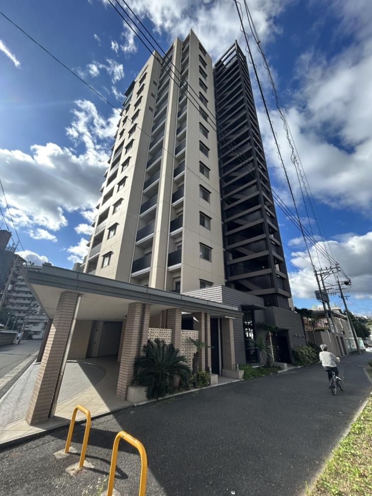 アーティックス下到津グランレスタ