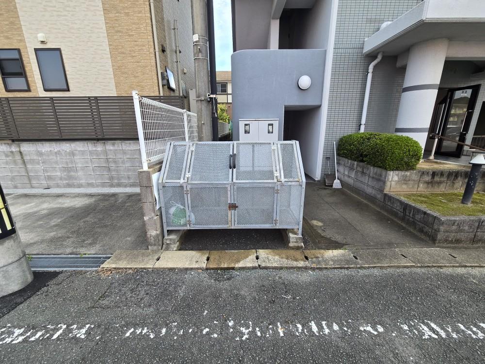 メゾンモンブラン竹末 その他