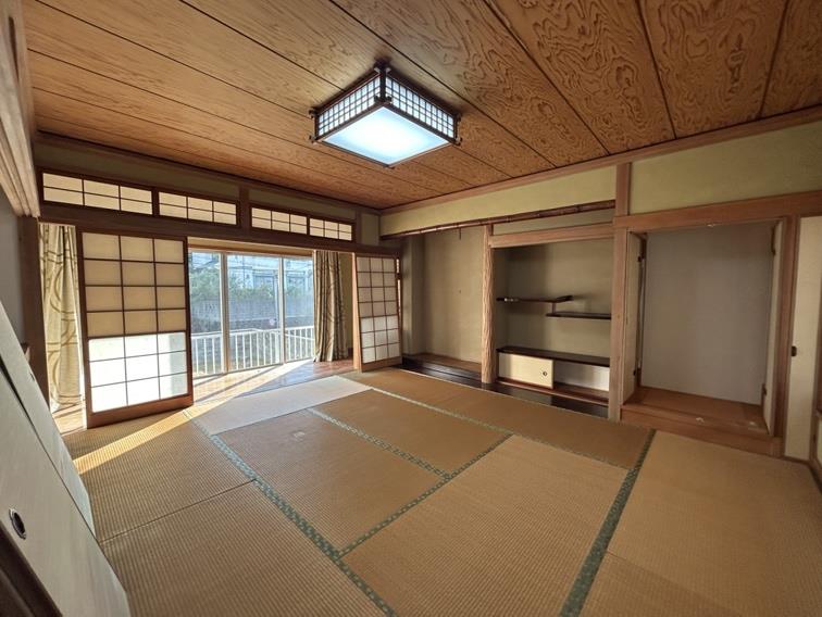 - その他