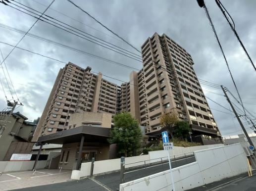 アールフォーレ戸畑駅東