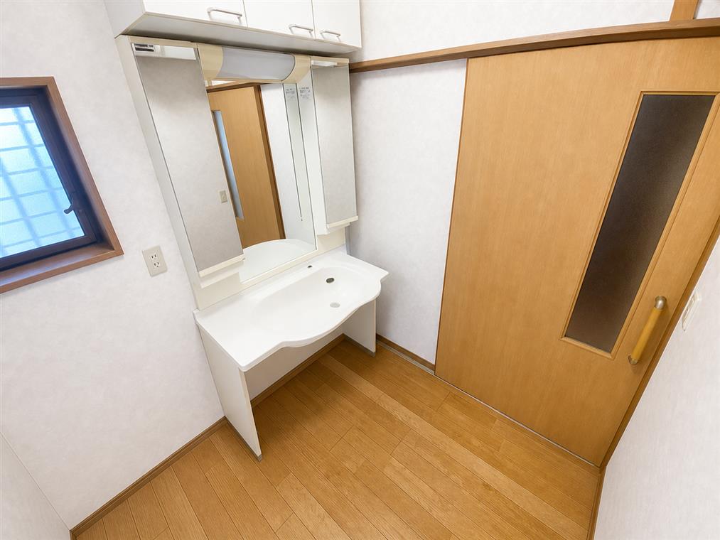 葛原東二丁目戸建て その他